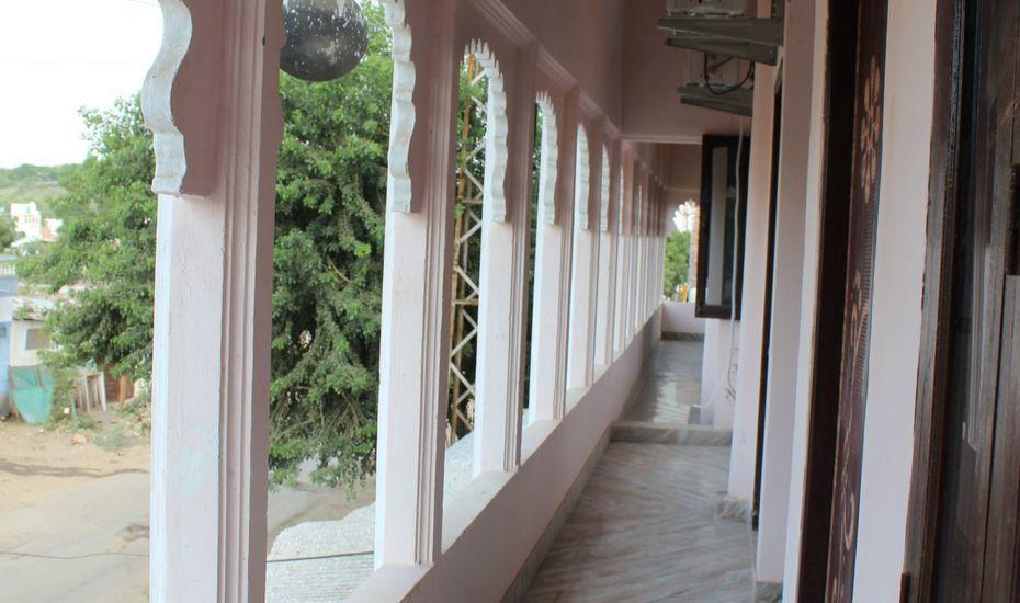 Choudhary Guest House Udajpur Zewnętrze zdjęcie